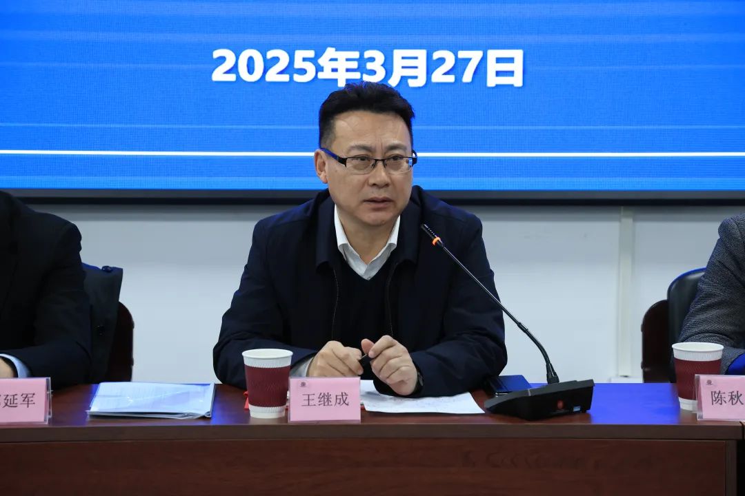 baa9e446532e420ab2ab686cd1062830.jpg