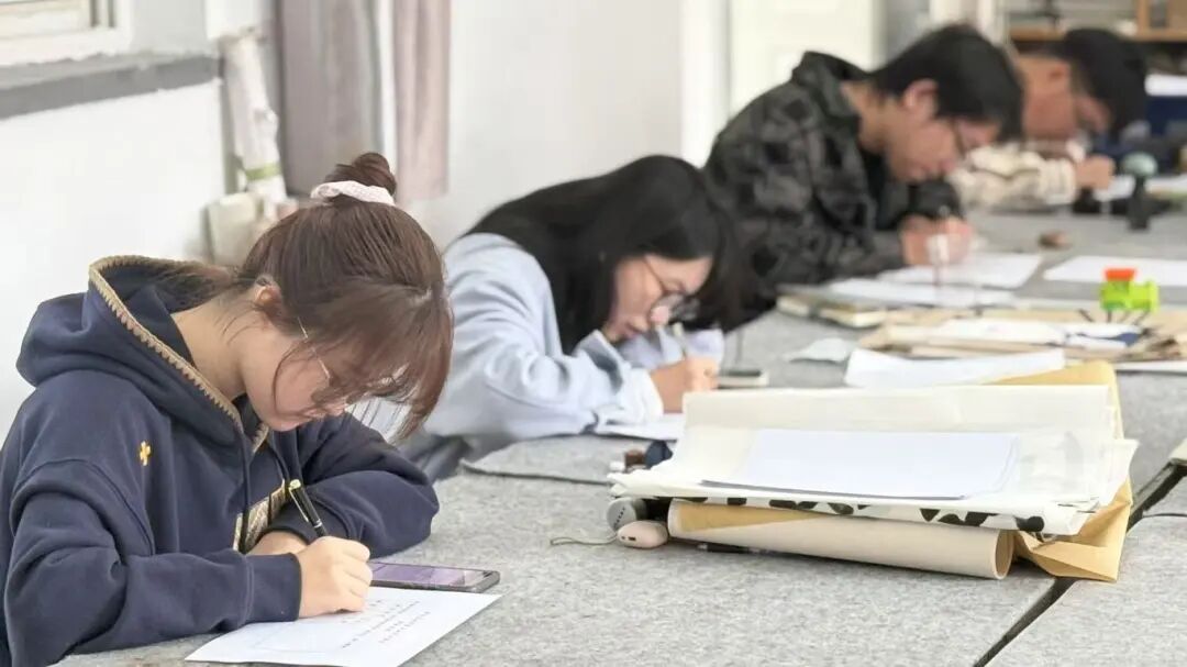 c4255029af6146edb88c92f722aae045.jpg c4255029af6146edb88c92f722aae045.jpg